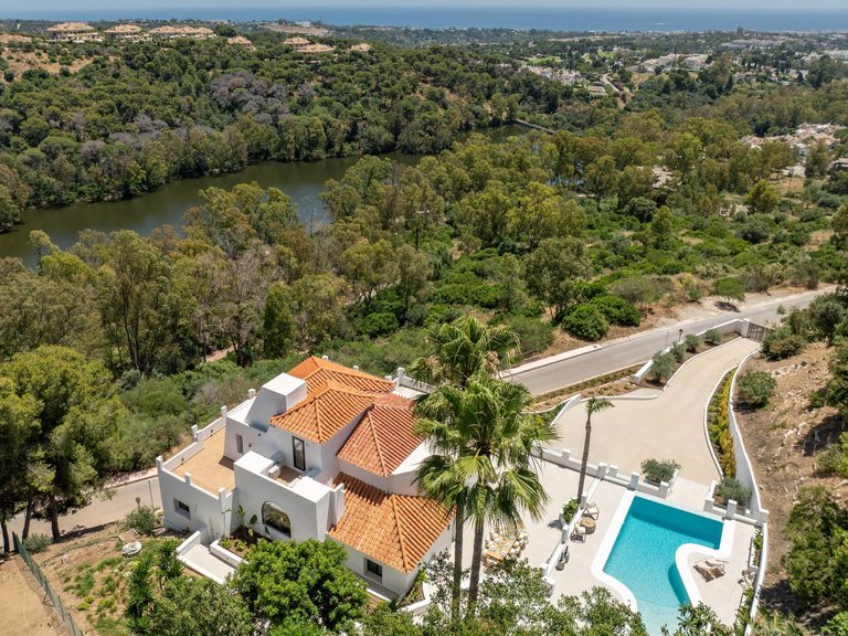 Apartment for Sale in Marbella, Malaga 51