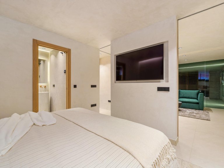 Town House for Sale in Marbella, Malaga 26