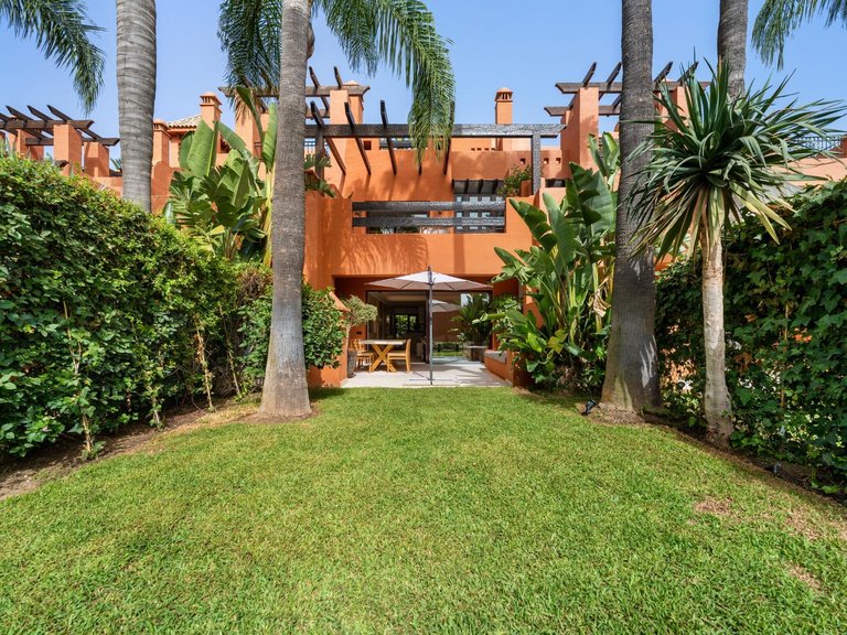 Town House for Sale in Marbella, Malaga 45