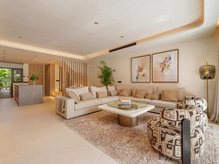 Town House for Sale in Marbella, Malaga 5