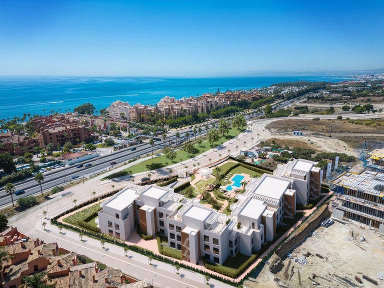 Penthouse for Sale in Estepona, Malaga 2
