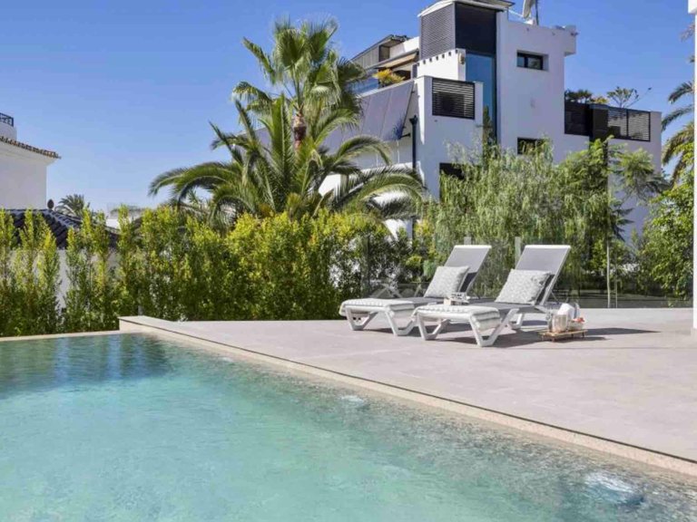 Apartment for Sale in Marbella, Malaga 15