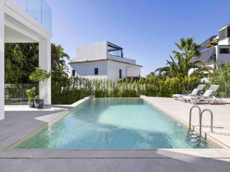 Apartment for Sale in Marbella, Malaga 3