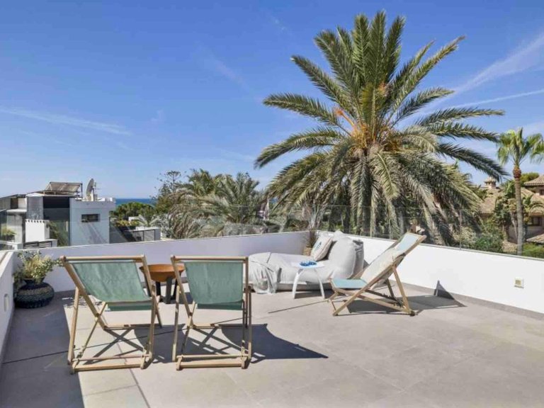 Apartment for Sale in Marbella, Malaga 37