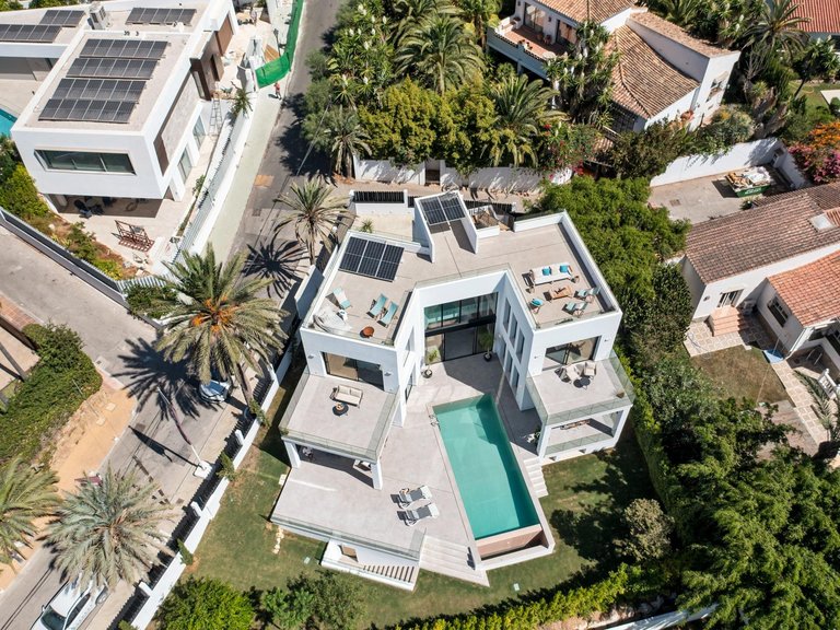 Apartment for Sale in Marbella, Malaga 45
