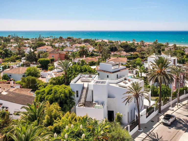 Apartment for Sale in Marbella, Malaga 47