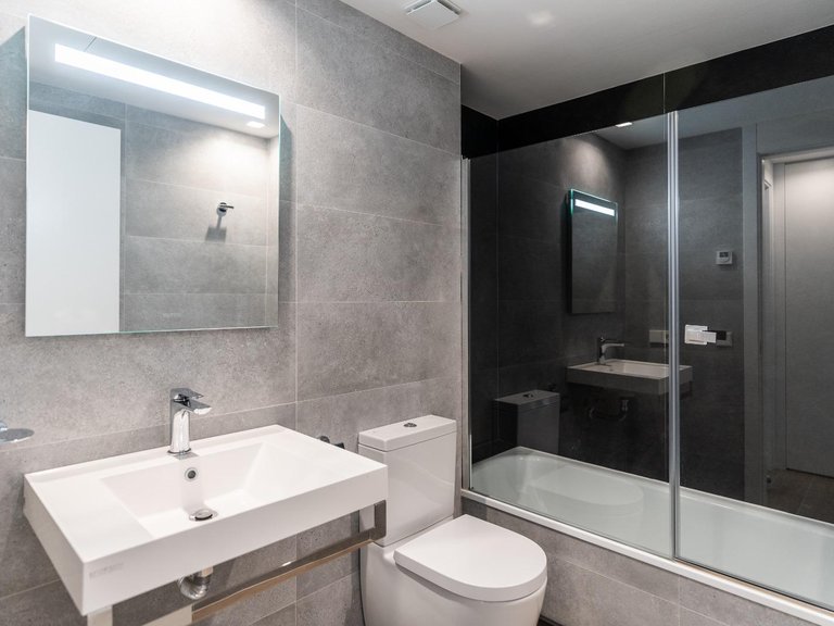 Apartment for Sale in Fuengirola, Malaga 16