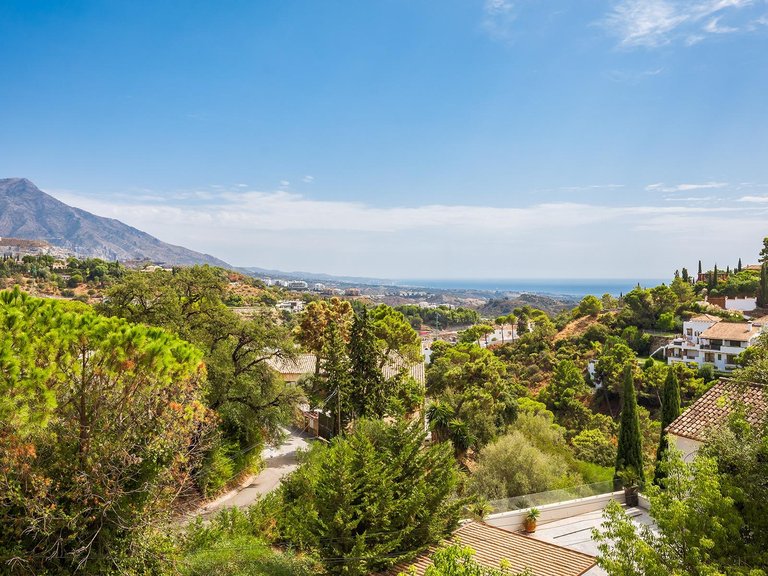 Apartment for Sale in Benahavis, Malaga 66