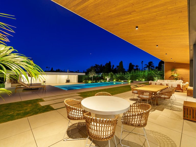 Apartment for Sale in Marbella, Malaga 26