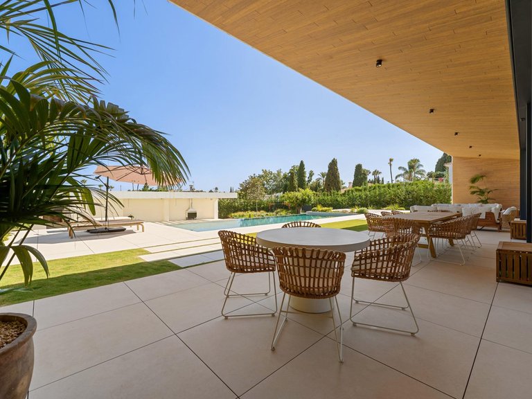 Apartment for Sale in Marbella, Malaga 54