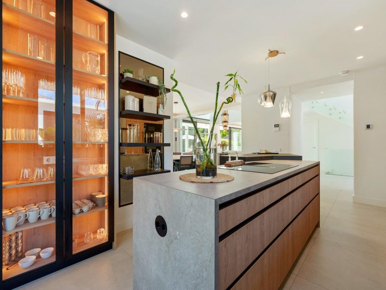 Villa for Sale in Marbella, Malaga 11