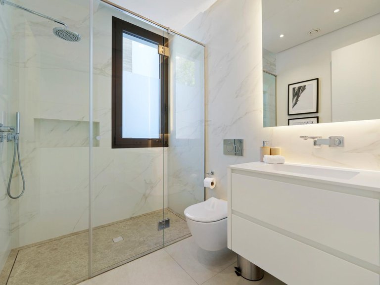 Villa for Sale in Marbella, Malaga 19