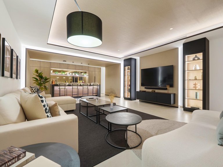 Villa for Sale in Marbella, Malaga 26