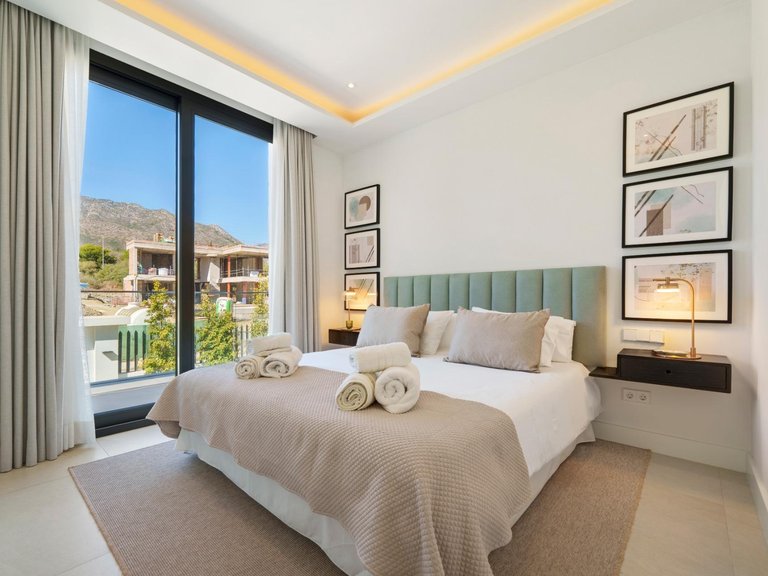 Villa for Sale in Marbella, Malaga 30