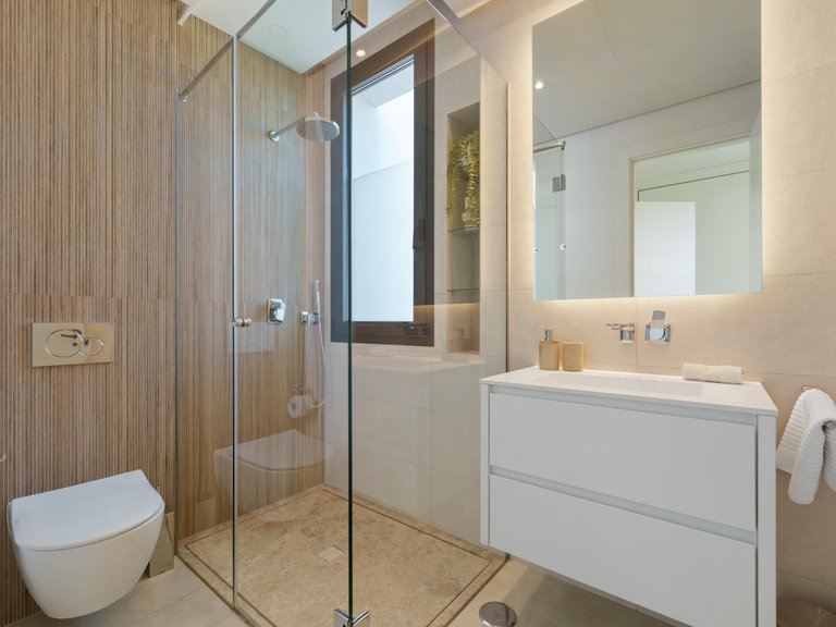 Villa for Sale in Marbella, Malaga 31