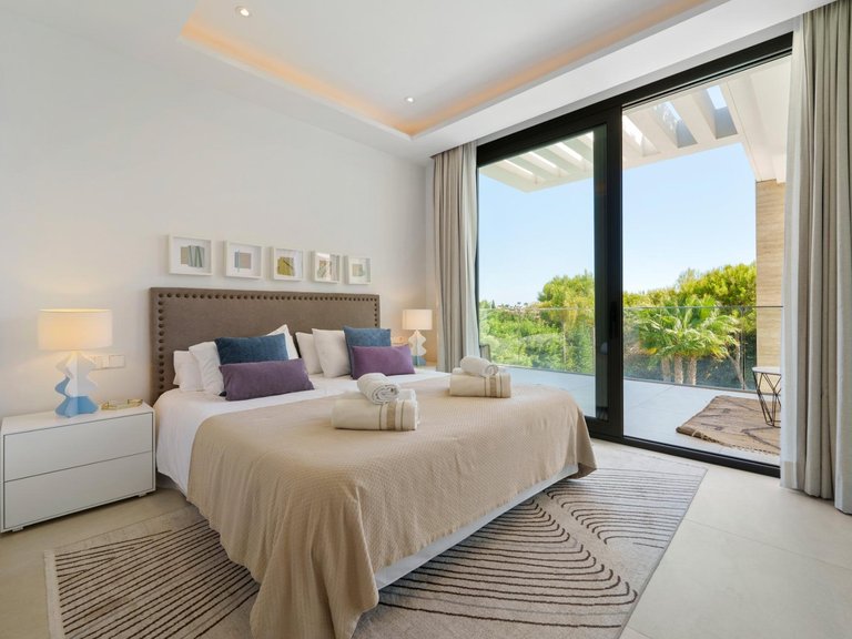 Villa for Sale in Marbella, Malaga 32
