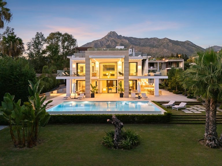 Apartment for Sale in Marbella, Malaga 62