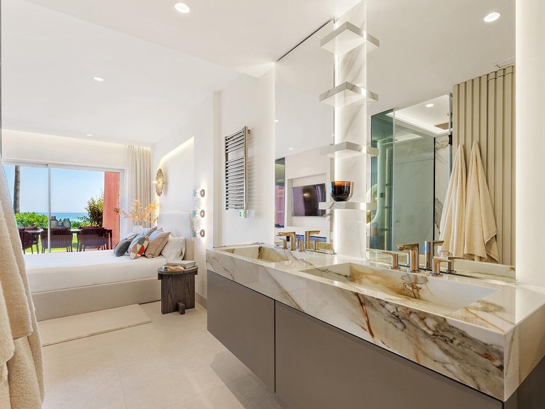 Apartment for Sale in Estepona, Malaga 21