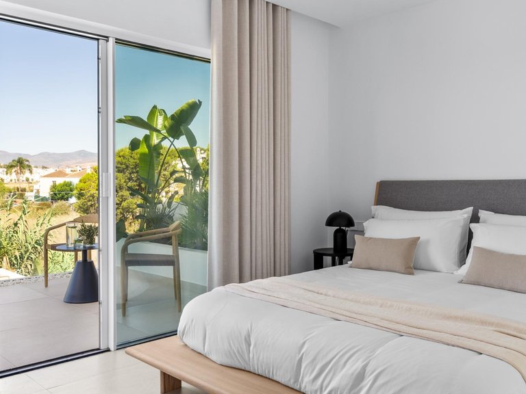 Town House for Sale in Marbella, Malaga 14