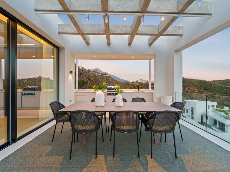 Apartment for Sale in Benahavis, Malaga 53