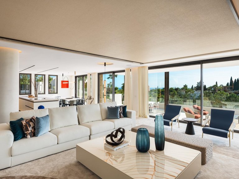 Villa for Sale in Marbella, Malaga 10