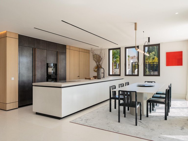 Villa for Sale in Marbella, Malaga 14