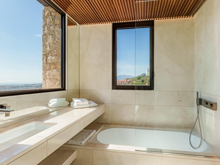 Villa for Sale in Benahavis, Malaga 37