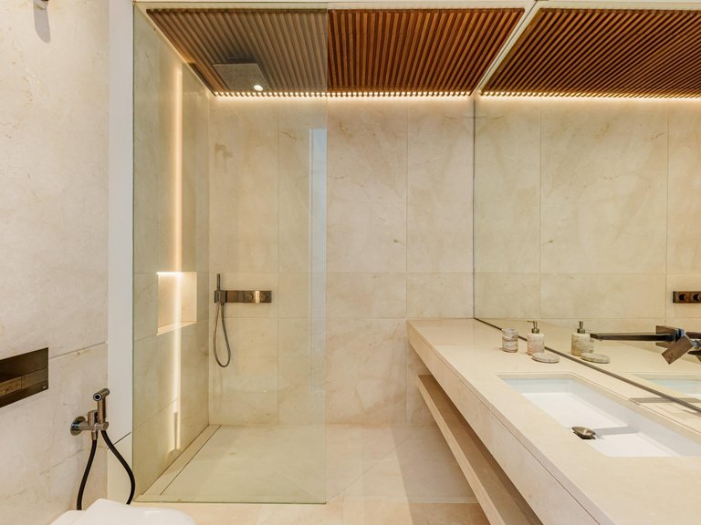 Villa for Sale in Benahavis, Malaga 47