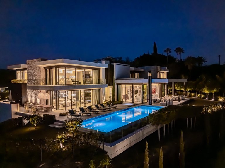 Villa for Sale in Benahavis, Malaga 6