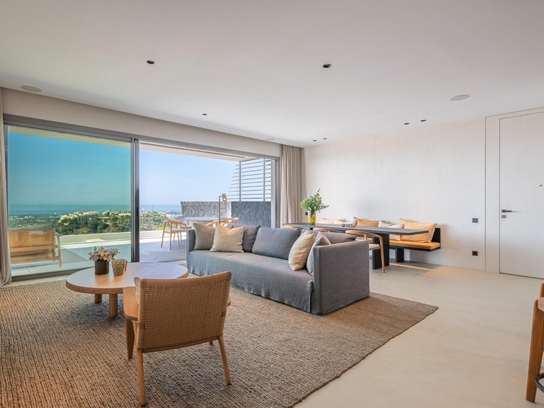 Apartment for Sale in Benahavis, Malaga 14