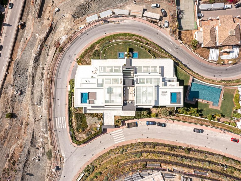 Apartment for Sale in Benahavis, Malaga 23