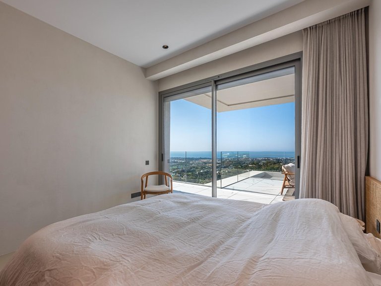 Apartment for Sale in Benahavis, Malaga 25