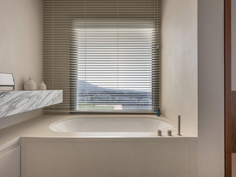 Apartment for Sale in Benahavis, Malaga 38