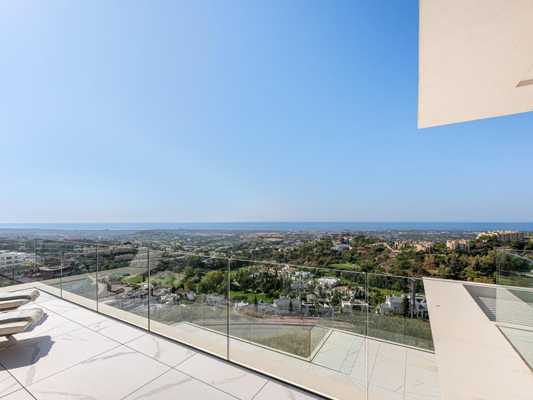 Apartment for Sale in Benahavis, Malaga 55