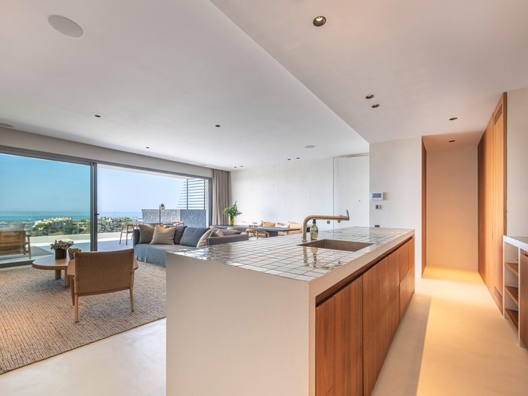 Apartment for Sale in Benahavis, Malaga 7