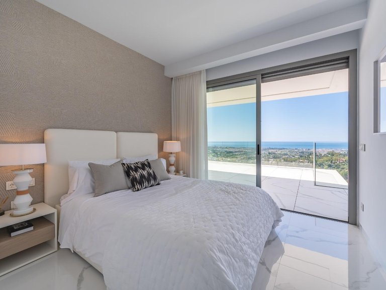 Apartment for Sale in Benahavis, Malaga 16