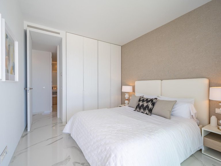 Apartment for Sale in Benahavis, Malaga 32