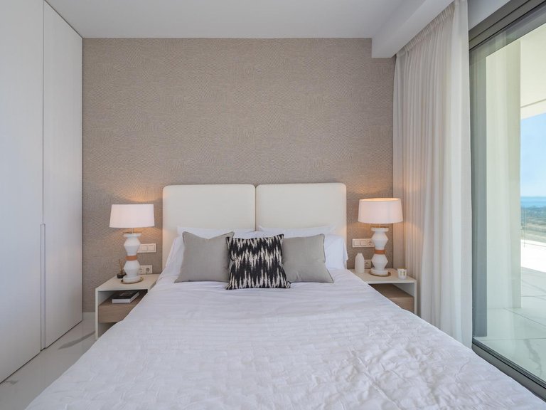 Apartment for Sale in Benahavis, Malaga 43