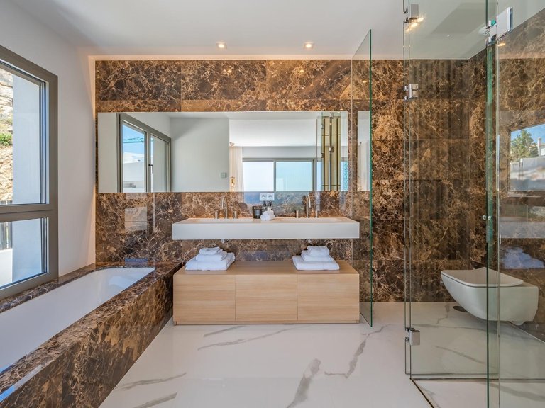 Apartment for Sale in Benahavis, Malaga 47