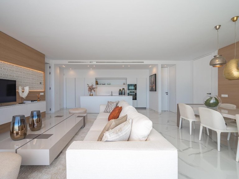 Apartment for Sale in Benahavis, Malaga 5