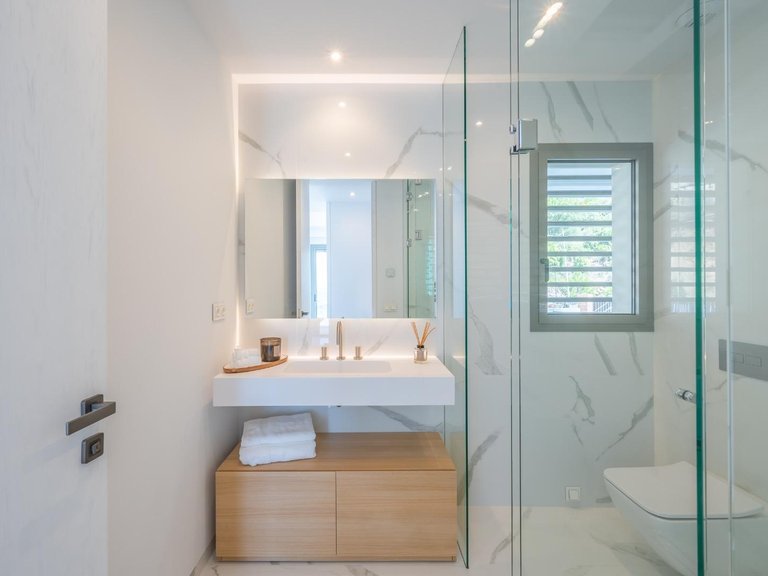 Apartment for Sale in Benahavis, Malaga 53