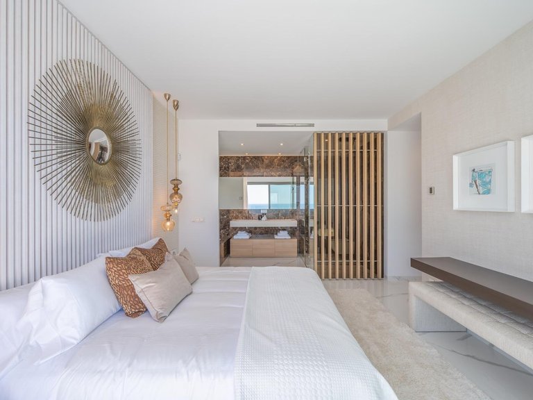 Apartment for Sale in Benahavis, Malaga 55
