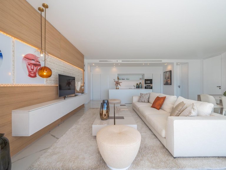 Apartment for Sale in Benahavis, Malaga 7