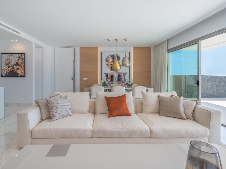 Apartment for Sale in Benahavis, Malaga 8