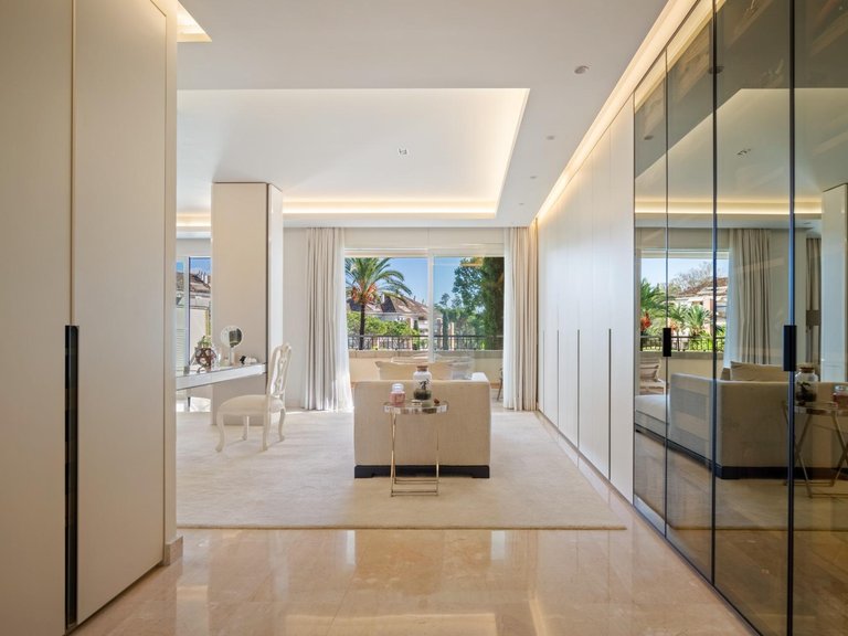 Town House for Sale in Marbella, Malaga 15