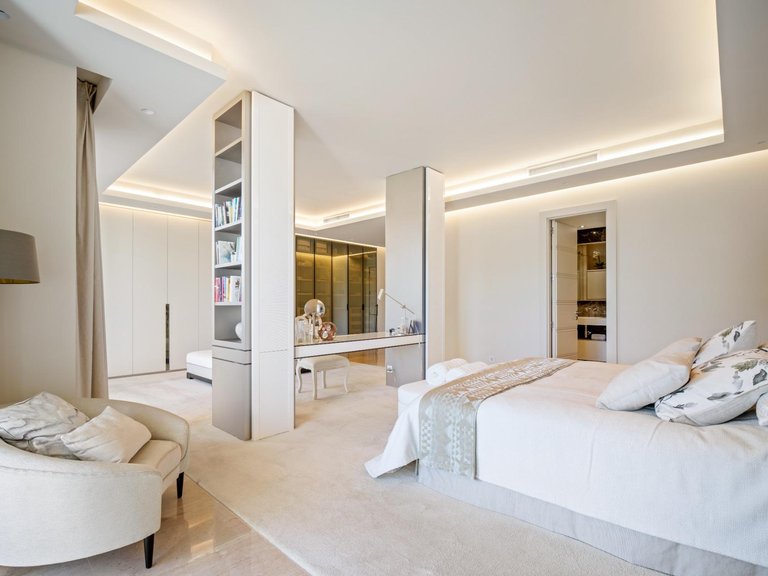 Town House for Sale in Marbella, Malaga 18