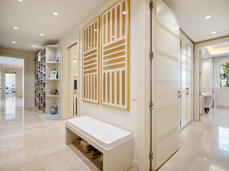 Town House for Sale in Marbella, Malaga 28