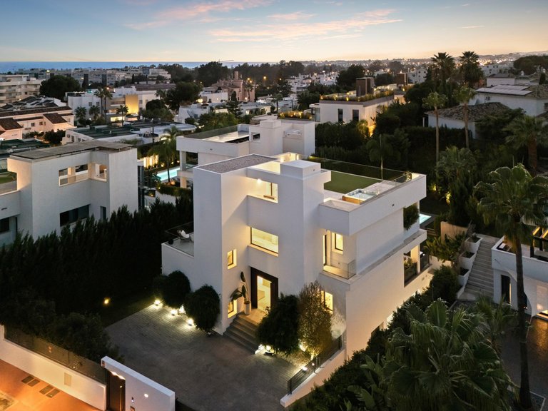 Apartment for Sale in Marbella, Malaga 52