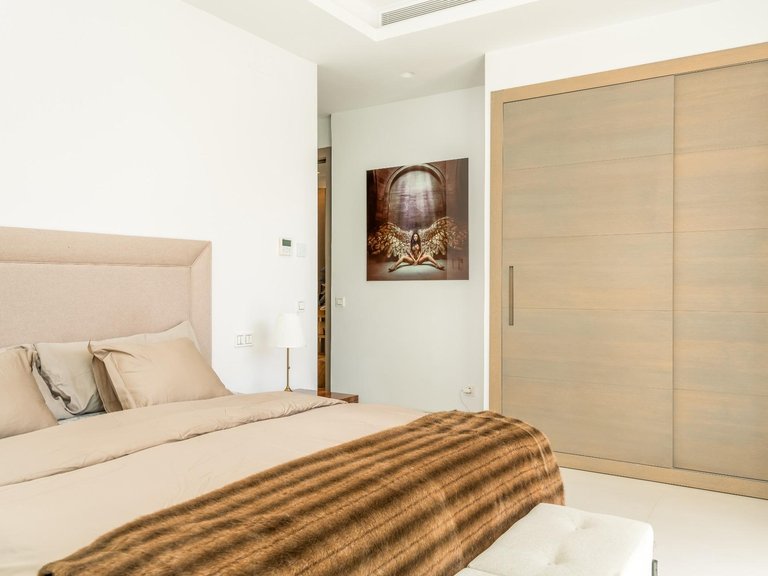 Apartment for Sale in Benahavis, Malaga 57