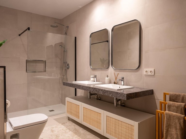 Apartment for Sale in Benahavis, Malaga 68